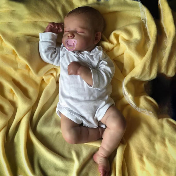 Bebê  Reborn Valentina Realismo Impressionante e Toque Suave
